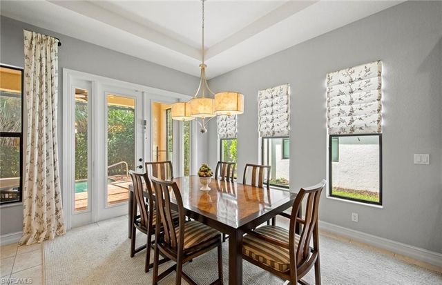 9244 Glenforest DR, Naples, FL 34120