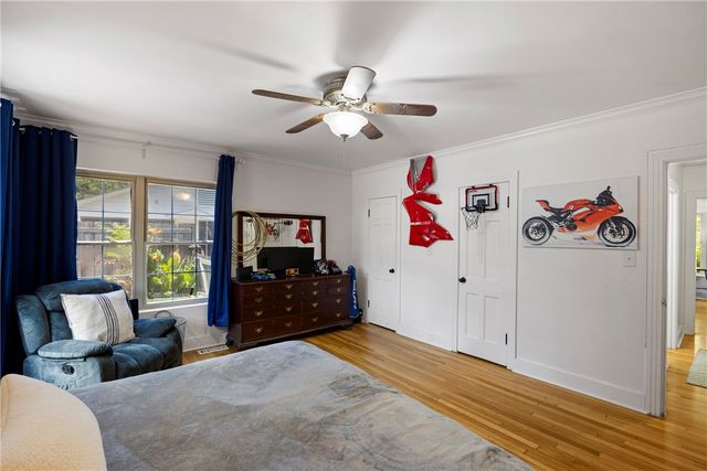 201 W 8th Street, Russellville, AR 72801