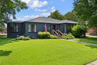 201 W 8th Street, Russellville, AR 72801