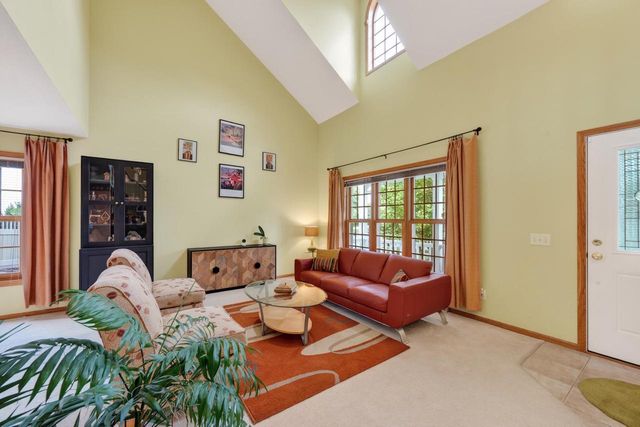 7113 Maple Point Drive, Madison, WI 53719