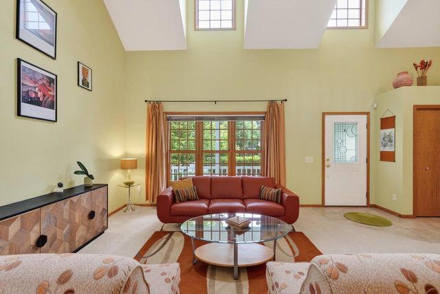 7113 Maple Point Drive, Madison, WI 53719