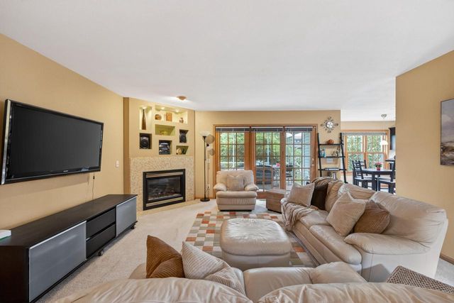 7113 Maple Point Drive, Madison, WI 53719