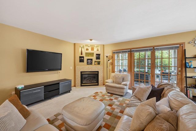 7113 Maple Point Drive, Madison, WI 53719
