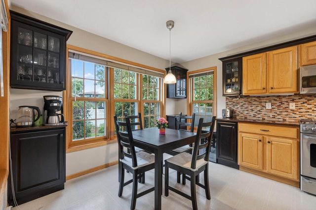 7113 Maple Point Drive, Madison, WI 53719
