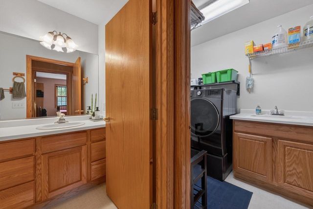 7113 Maple Point Drive, Madison, WI 53719