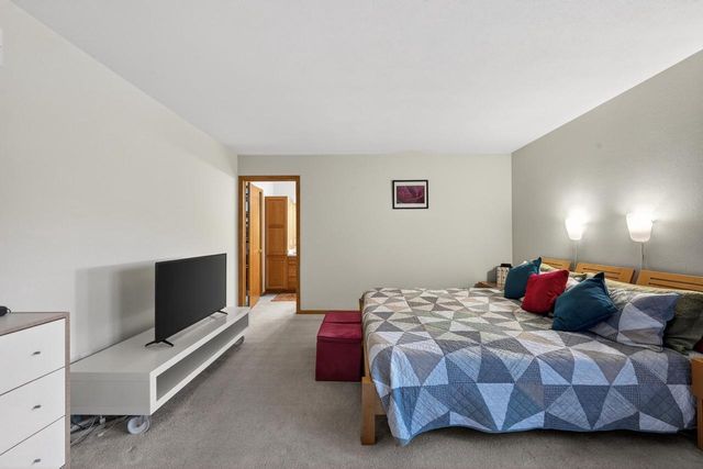 7113 Maple Point Drive, Madison, WI 53719