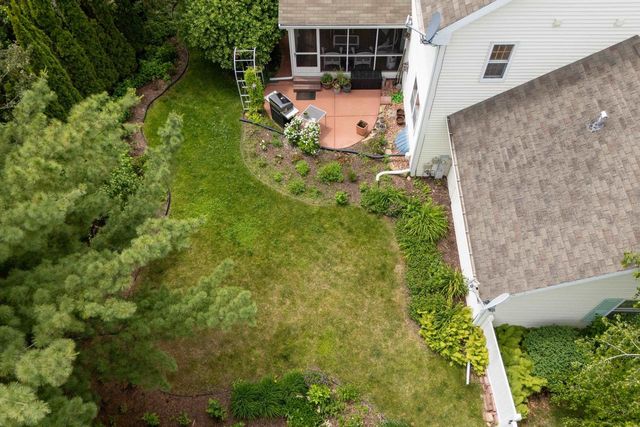 7113 Maple Point Drive, Madison, WI 53719