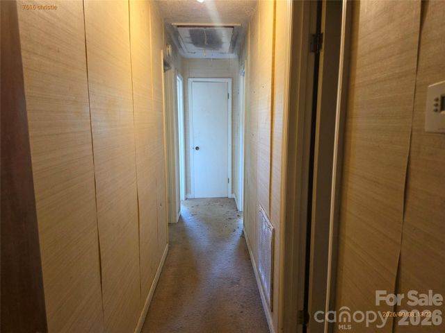 7616 Christie Lane, Charlotte, NC 28217