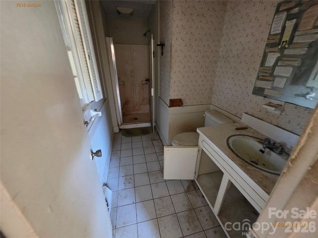 7616 Christie Lane, Charlotte, NC 28217