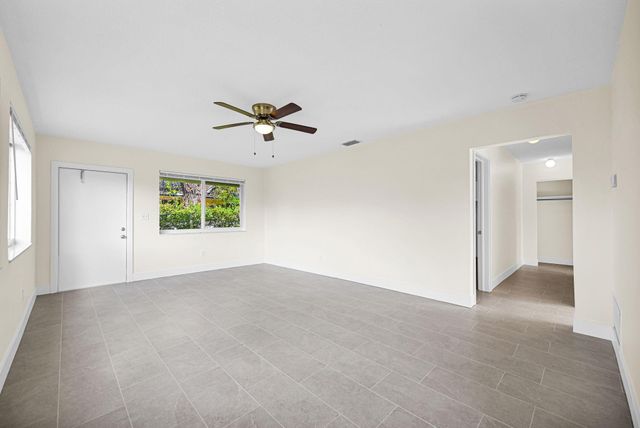 2118 N 14 Ave Rear, Dania Beach, FL 33020