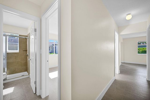 2118 N 14 Ave Rear, Dania Beach, FL 33020