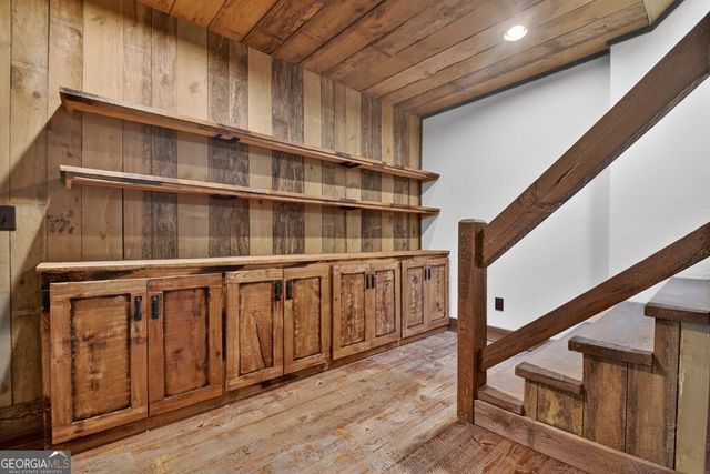 185 Logan Drive, Mineral Bluff, GA 30559