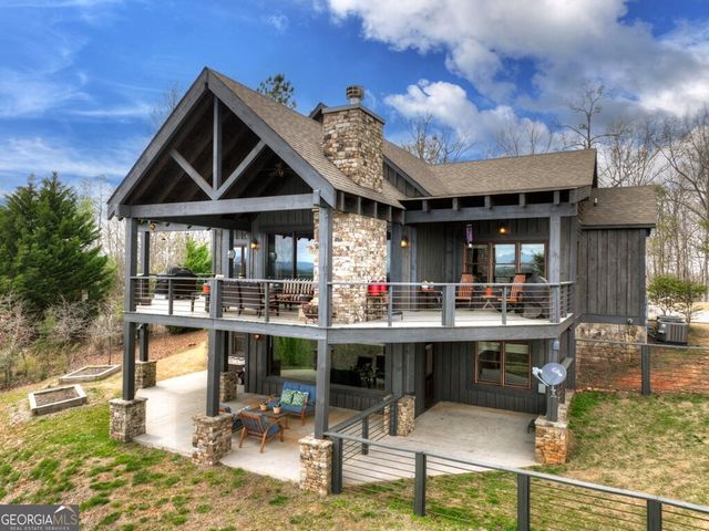 185 Logan Drive, Mineral Bluff, GA 30559