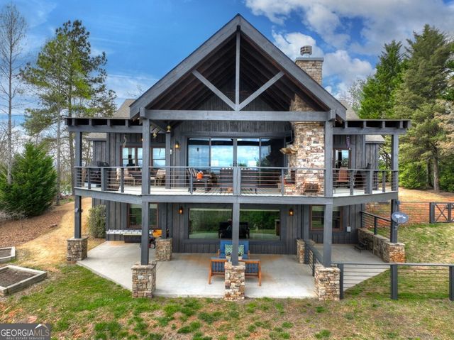 185 Logan Drive, Mineral Bluff, GA 30559