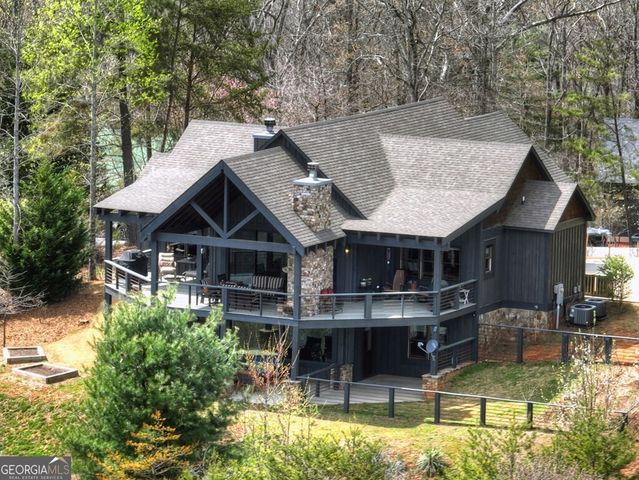 185 Logan Drive, Mineral Bluff, GA 30559