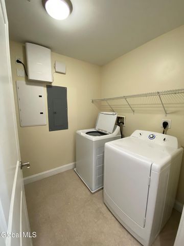 60 Weibel Avenue 9HP208, Saratoga Springs, NY 12866