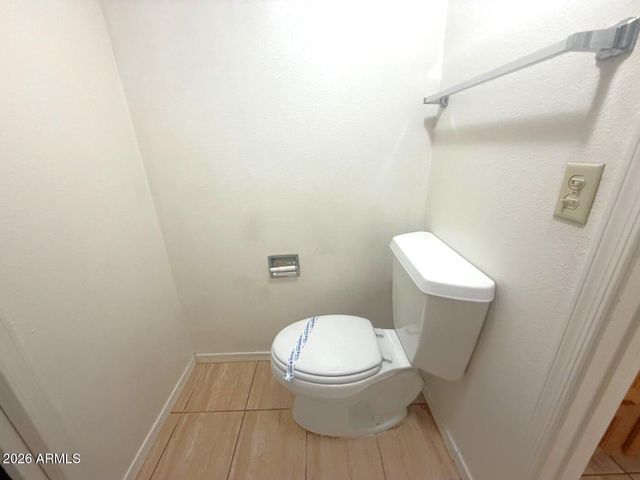 8332 N 50TH Drive, Glendale, AZ 85302