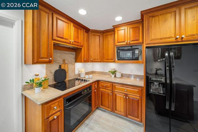 1506 1506 N El Camino Dr, Clayton, CA 94517