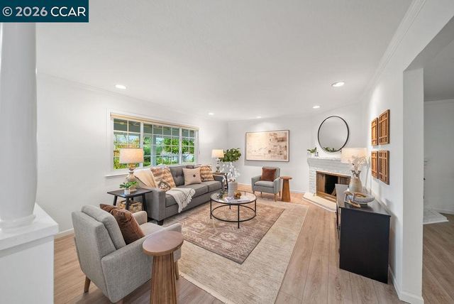 1506 1506 N El Camino Dr, Clayton, CA 94517