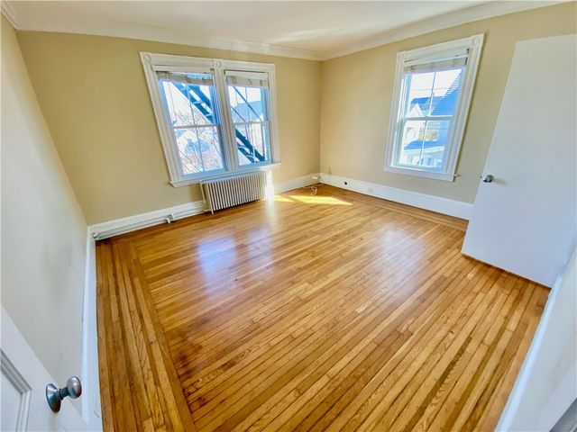 67 Roseneath Avenue 2, Newport, RI 02840