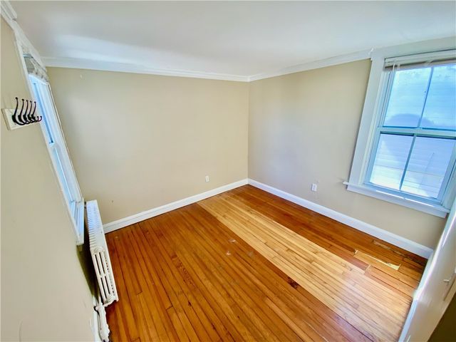 67 Roseneath Avenue 2, Newport, RI 02840