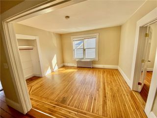 67 Roseneath Avenue 2, Newport, RI 02840