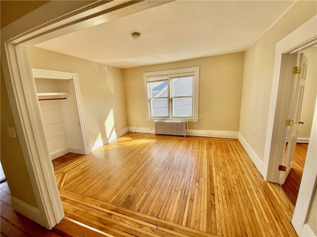 67 Roseneath Avenue 2, Newport, RI 02840