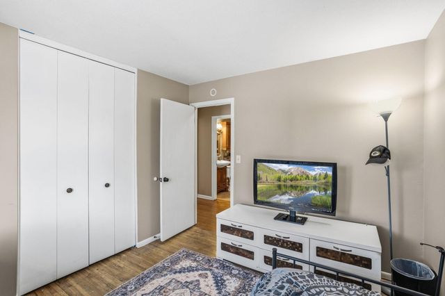 8206 Hemingway Avenue S, Cottage Grove, MN 55016