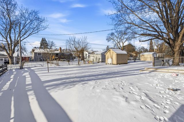 8206 Hemingway Avenue S, Cottage Grove, MN 55016