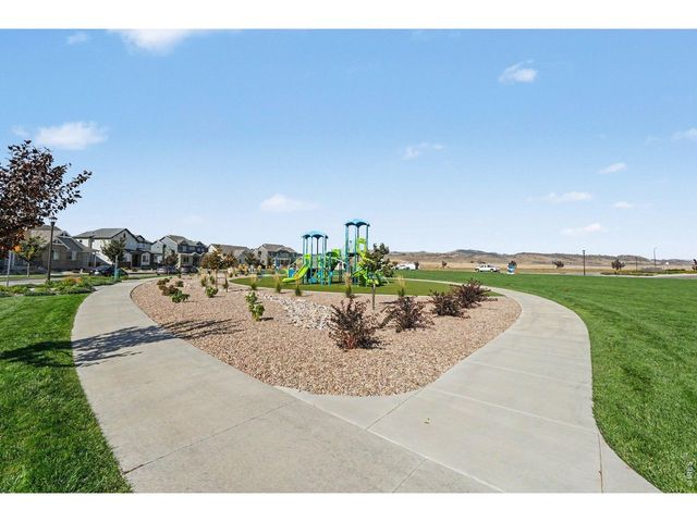 3106 Picasso Dr, Loveland, CO 80538
