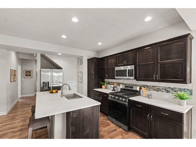 3106 Picasso Dr, Loveland, CO 80538