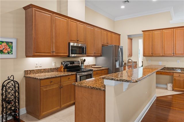 8975 Palm Breeze Terrace, Vero Beach, FL 32963
