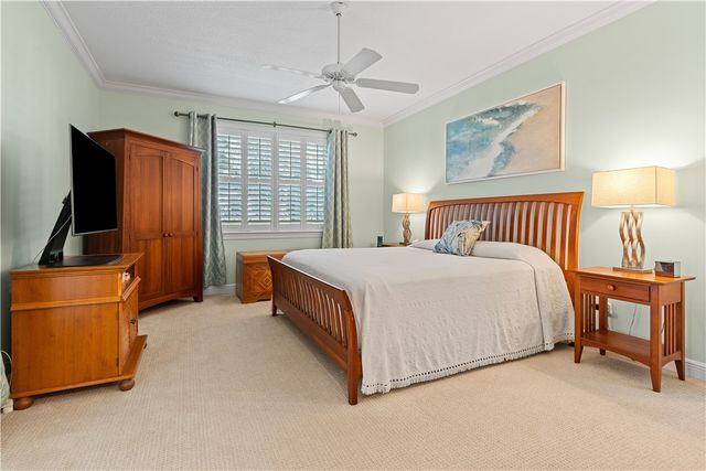 8975 Palm Breeze Terrace, Vero Beach, FL 32963
