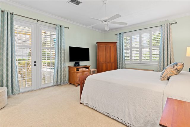 8975 Palm Breeze Terrace, Vero Beach, FL 32963