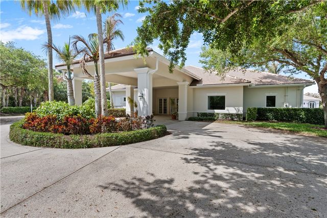 8975 Palm Breeze Terrace, Vero Beach, FL 32963