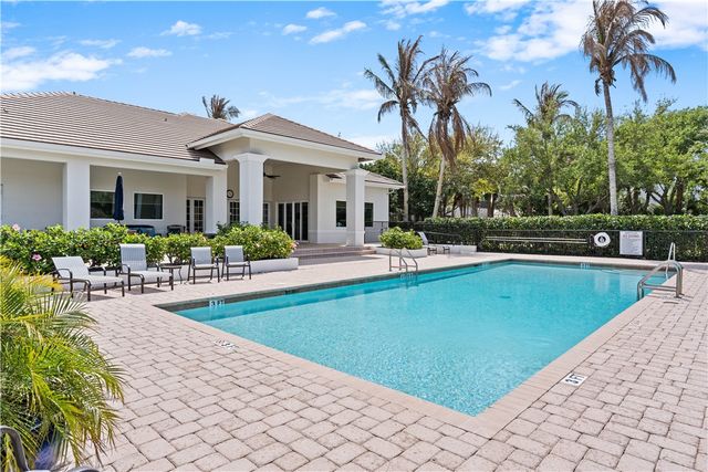 8975 Palm Breeze Terrace, Vero Beach, FL 32963