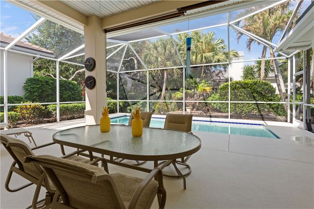 8975 Palm Breeze Terrace, Vero Beach, FL 32963