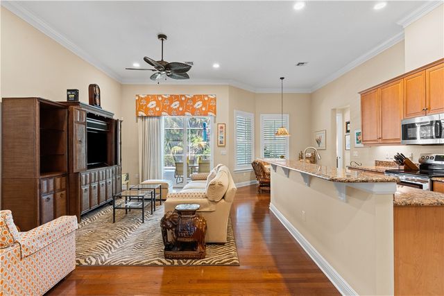 8975 Palm Breeze Terrace, Vero Beach, FL 32963