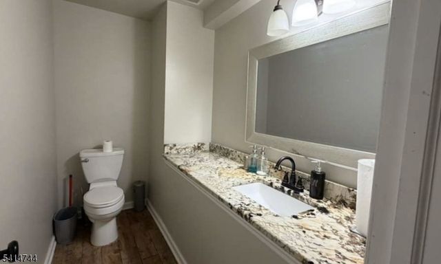 12 Drapkin Ave, Linden City, NJ 07036