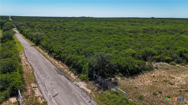 000 County Line Rd # 120, Beeville, TX 78102