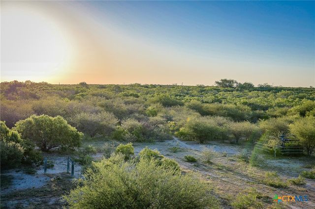 000 County Line Rd # 120, Beeville, TX 78102