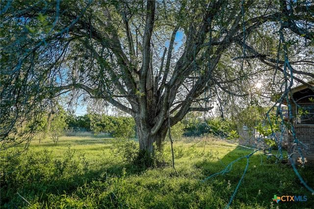 000 County Line Rd # 120, Beeville, TX 78102