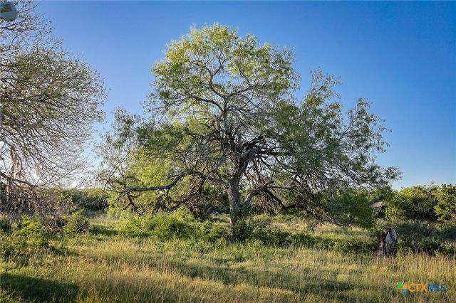 000 County Line Rd # 120, Beeville, TX 78102