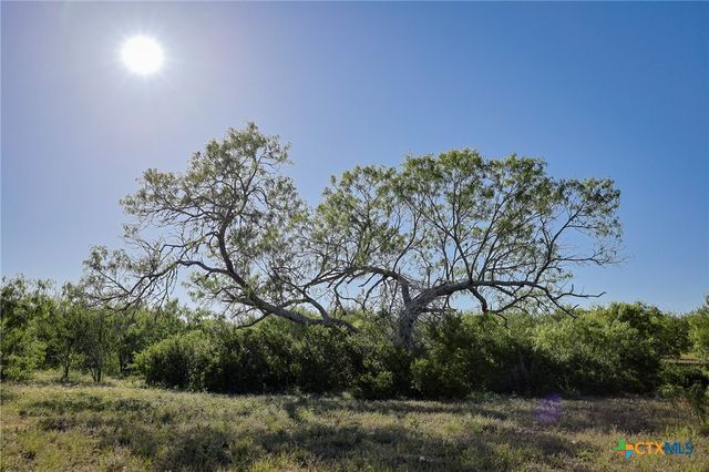 000 County Line Rd # 120, Beeville, TX 78102