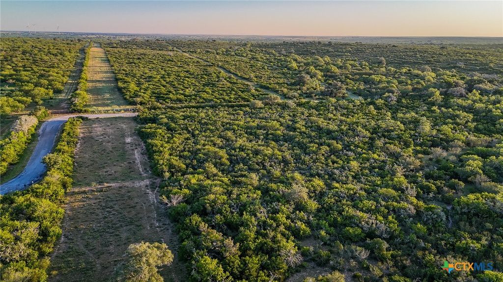 000 County Line Rd # 120, Beeville, TX 78102
