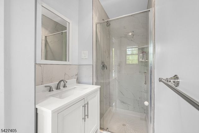 1101 Tudor Ct, Hillsborough Twp., NJ 08844