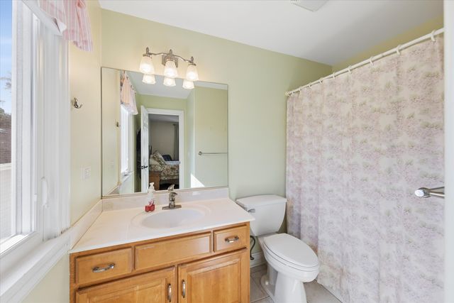 583 W Fay Avenue, Elmhurst, IL 60126