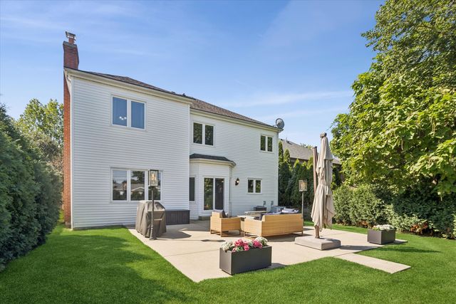 583 W Fay Avenue, Elmhurst, IL 60126