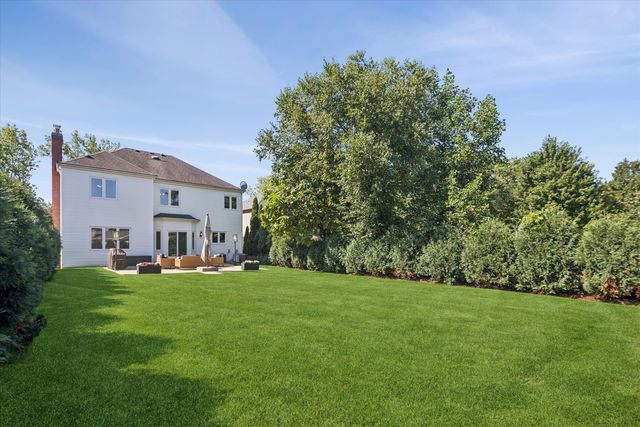 583 W Fay Avenue, Elmhurst, IL 60126