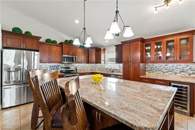 1250 Silverstrand DR, Naples, FL 34110